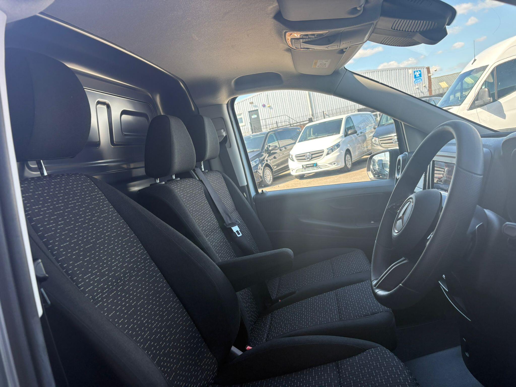 Mercedes-Benz eVito